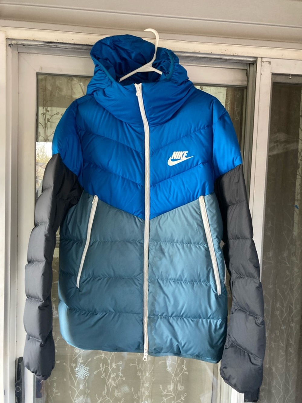 Nike Windrunner Puffer Down Jacket Mens Medium